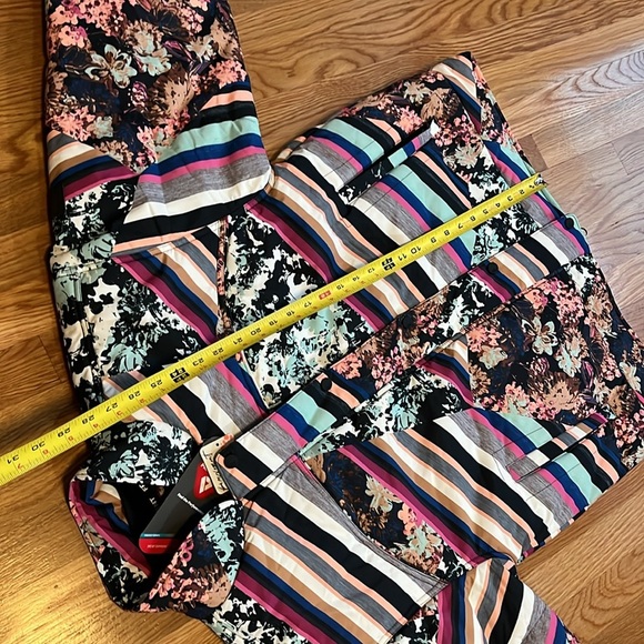 Free People Movement Bunny Slope Floral Puffer Jacket Size Large NWT - Picture 8 of 17